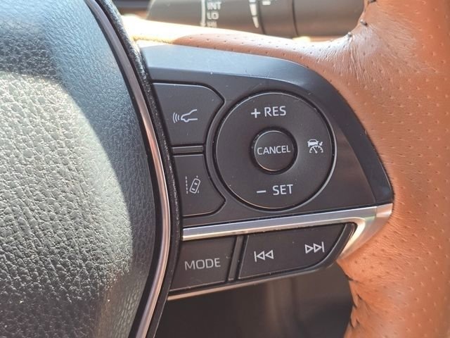 Used 2019 Toyota Avalon Limited w/ Advanced Safety Package FWD image 20