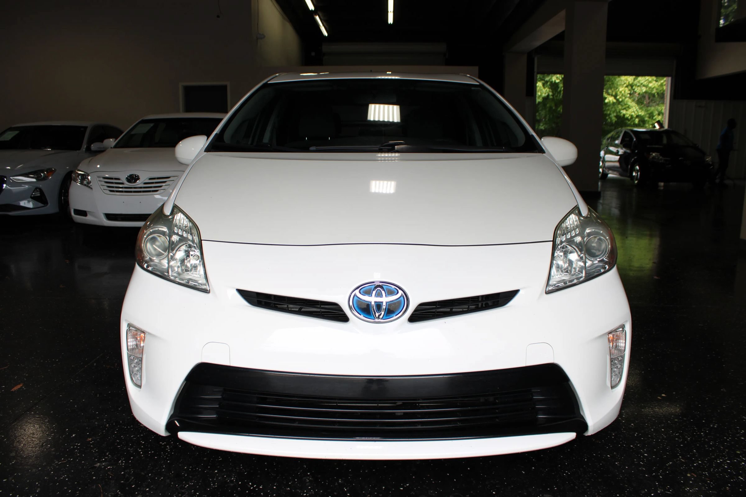 Used 2014 Toyota Prius Two FWD image 7