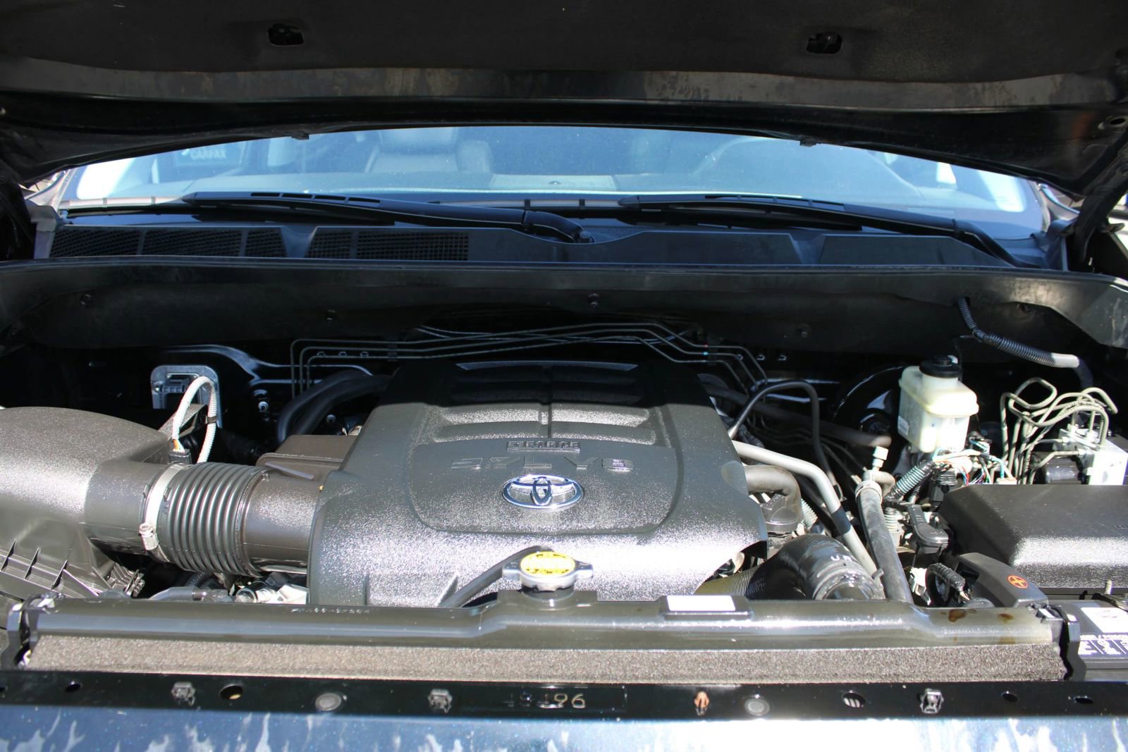 Used 2016 Toyota Tundra Limited w/ Limited Premium Package image 38