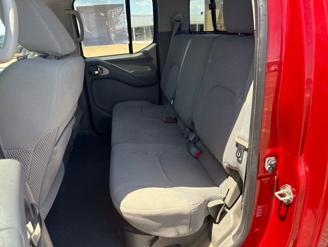 Used 2017 Nissan Frontier SV AWD/4WD image 13