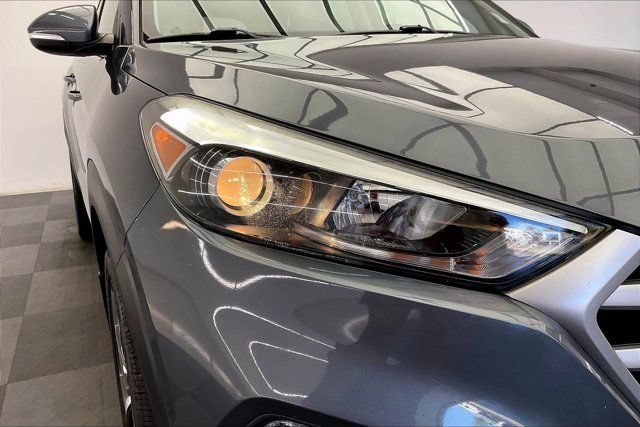 Used 2017 Hyundai Tucson Value AWD/4WD image 29