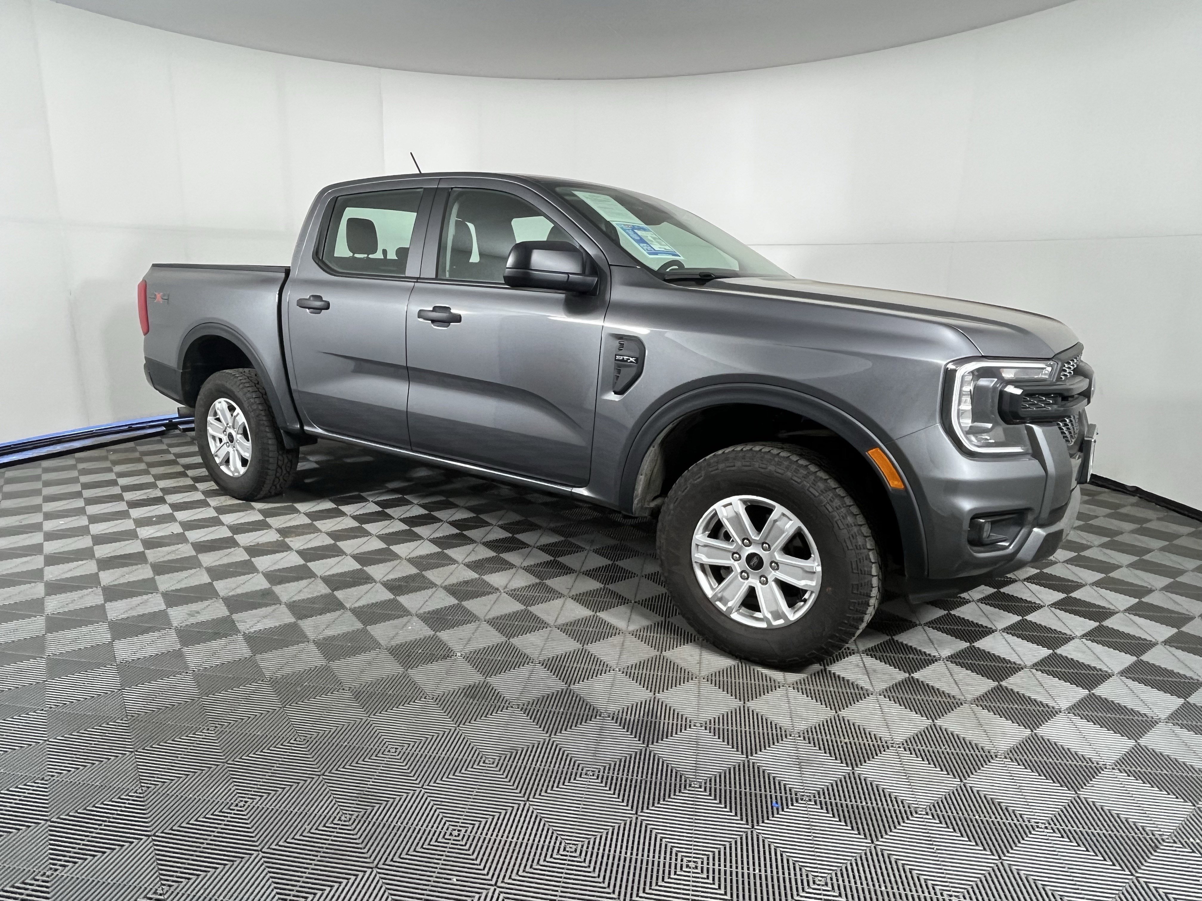 Used 2025 Ford Ranger XL w/ Trailer Tow Package image 7