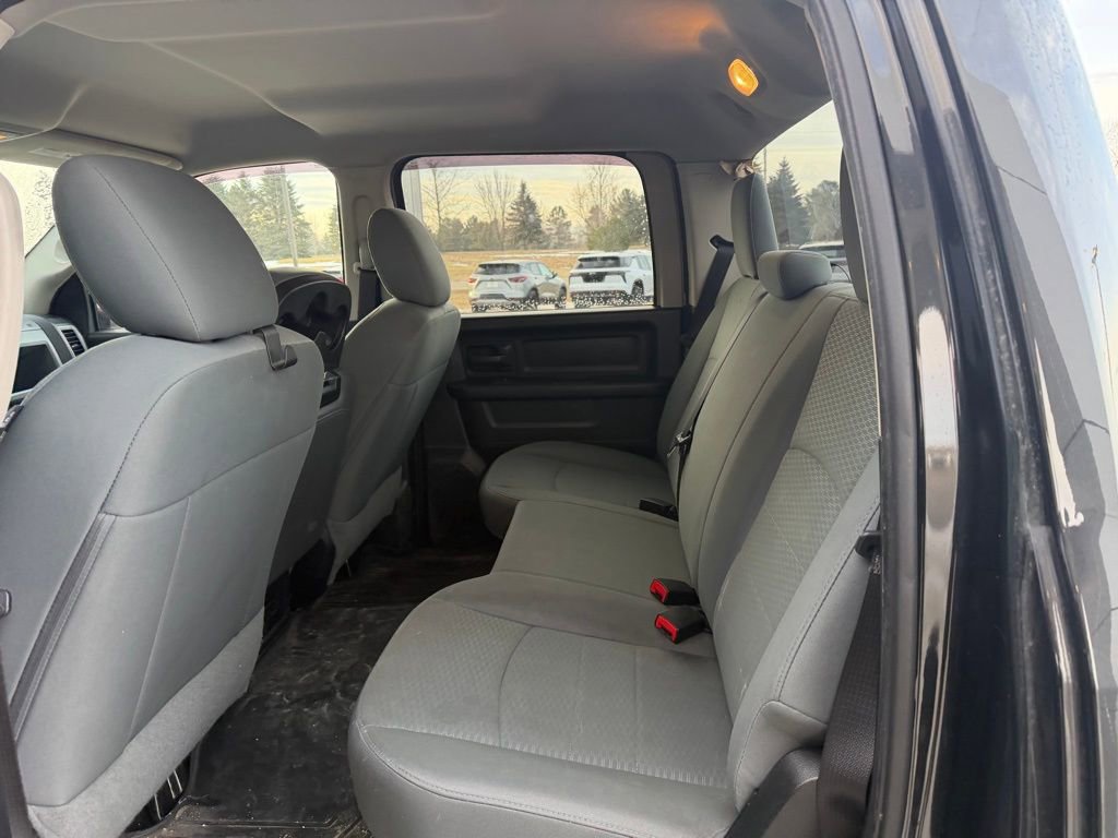 Used 2016 RAM 1500 Express w/ Black Ram 1500 Express Group image 8