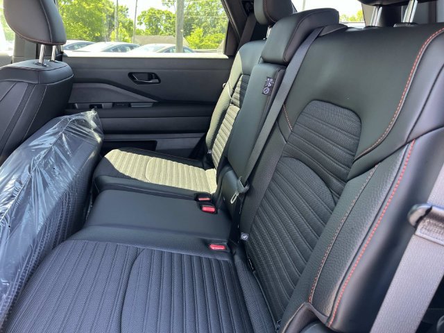 New 2026 Nissan Pathfinder SV AWD/4WD image 21