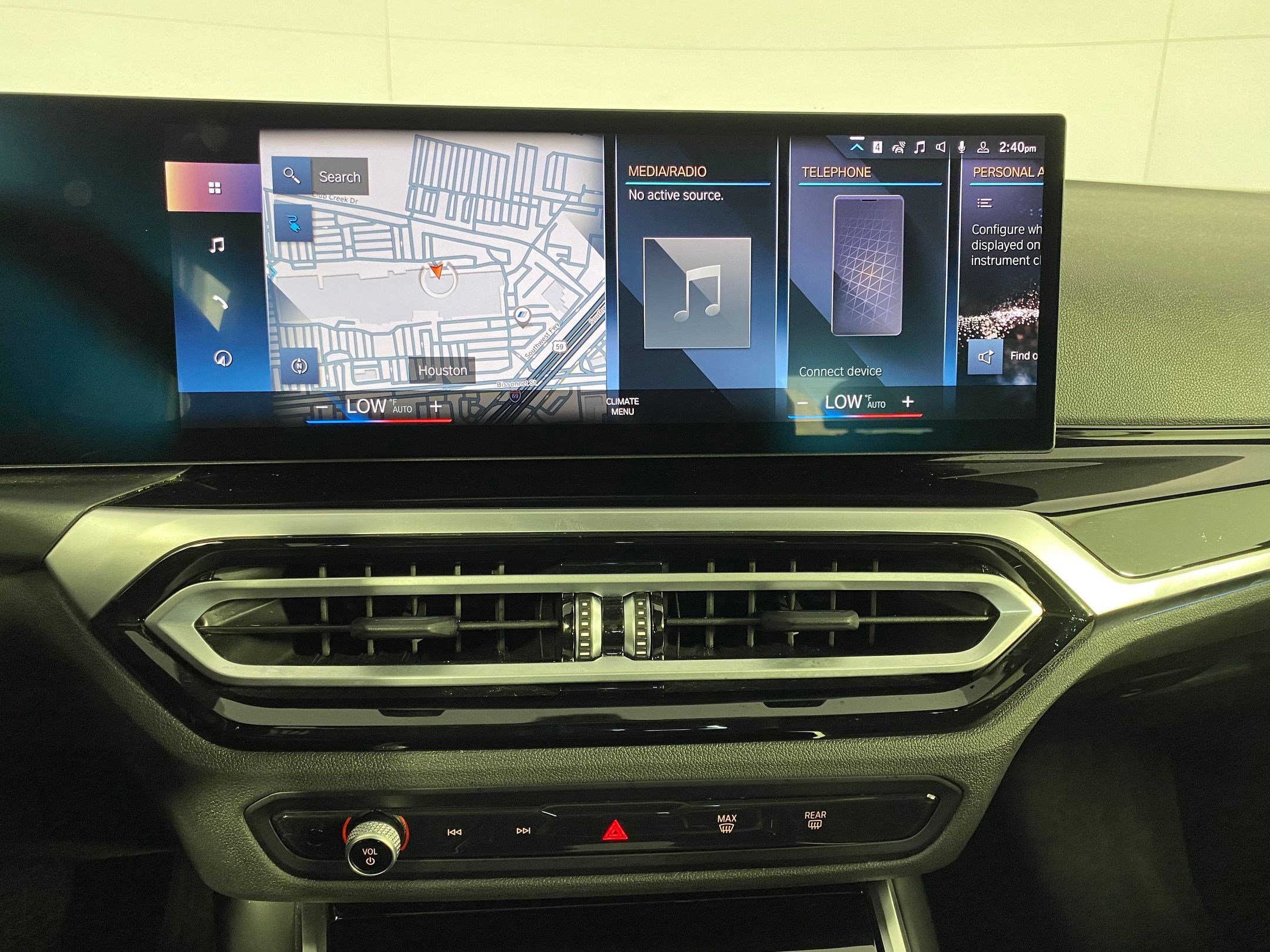 Used 2023 BMW 530i w/ Executive Package image 21