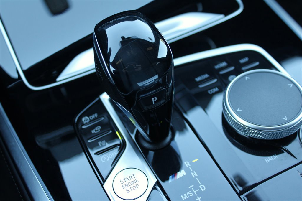 Used 2021 BMW X7 M50i w/ Dynamic Handling Package image 37