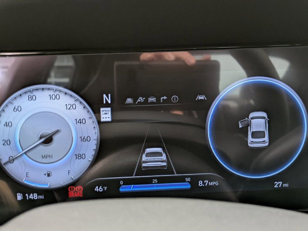 Used 2025 Hyundai Elantra N Base image 14