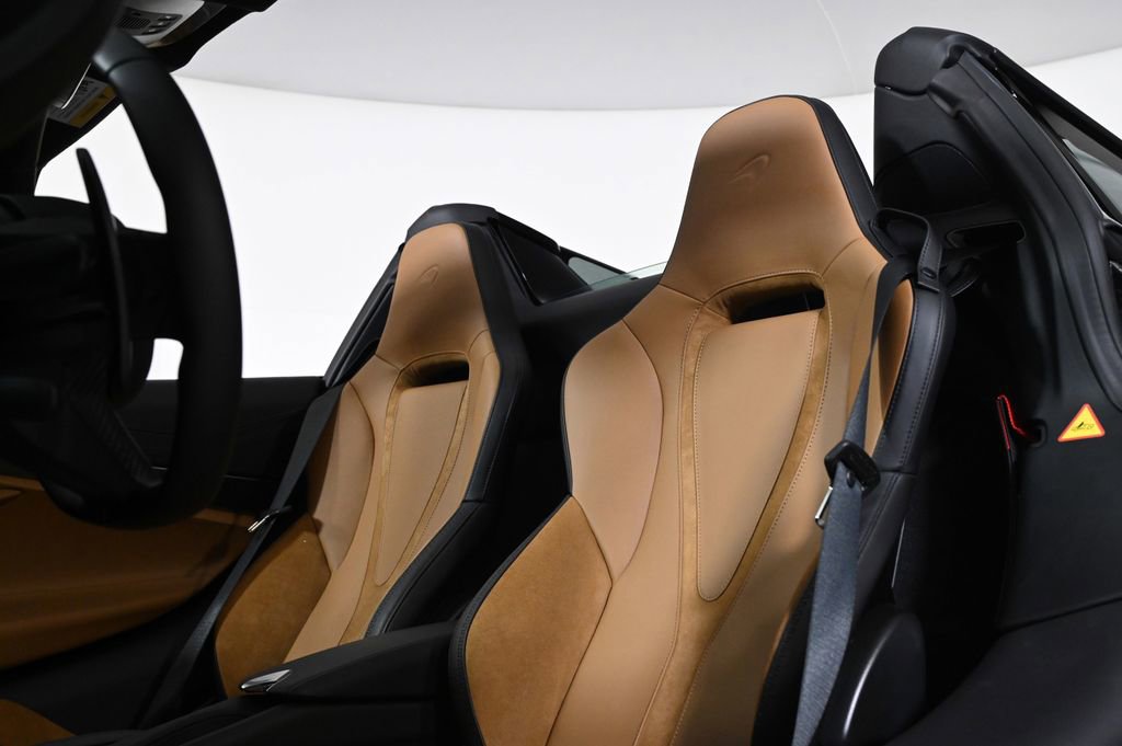 New 2027 McLaren 750S Spider image 16