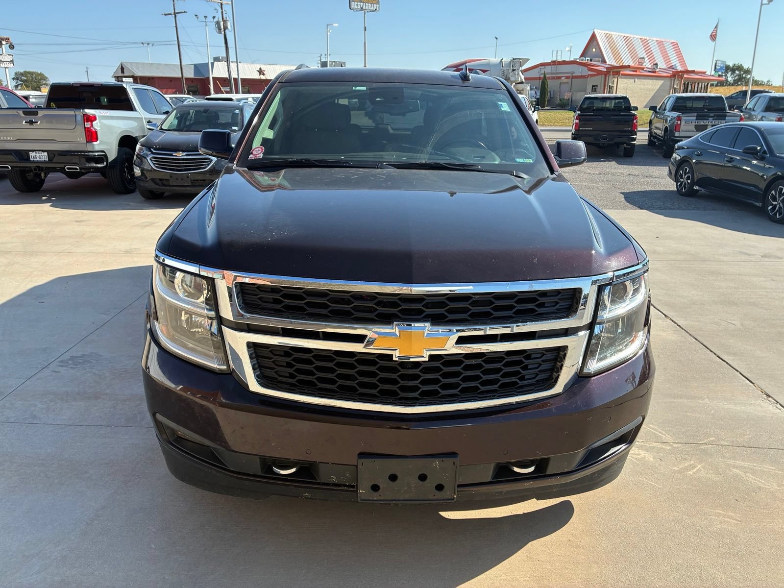 Used 2020 Chevrolet Tahoe LT w/ Luxury Package AWD/4WD image 17