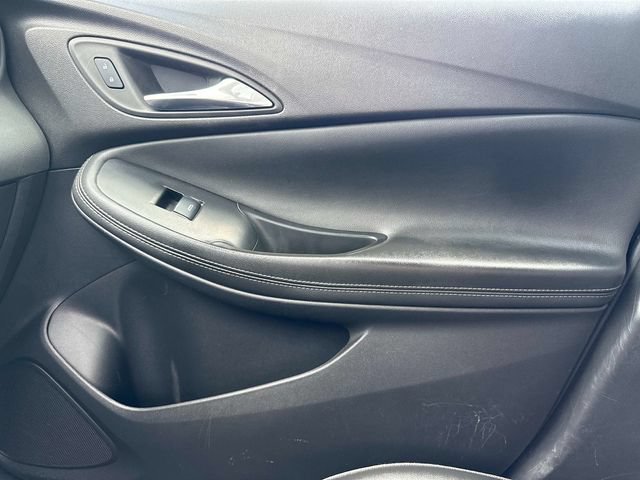 Used 2023 Buick Encore GX Select w/ Sport Touring Package FWD image 20