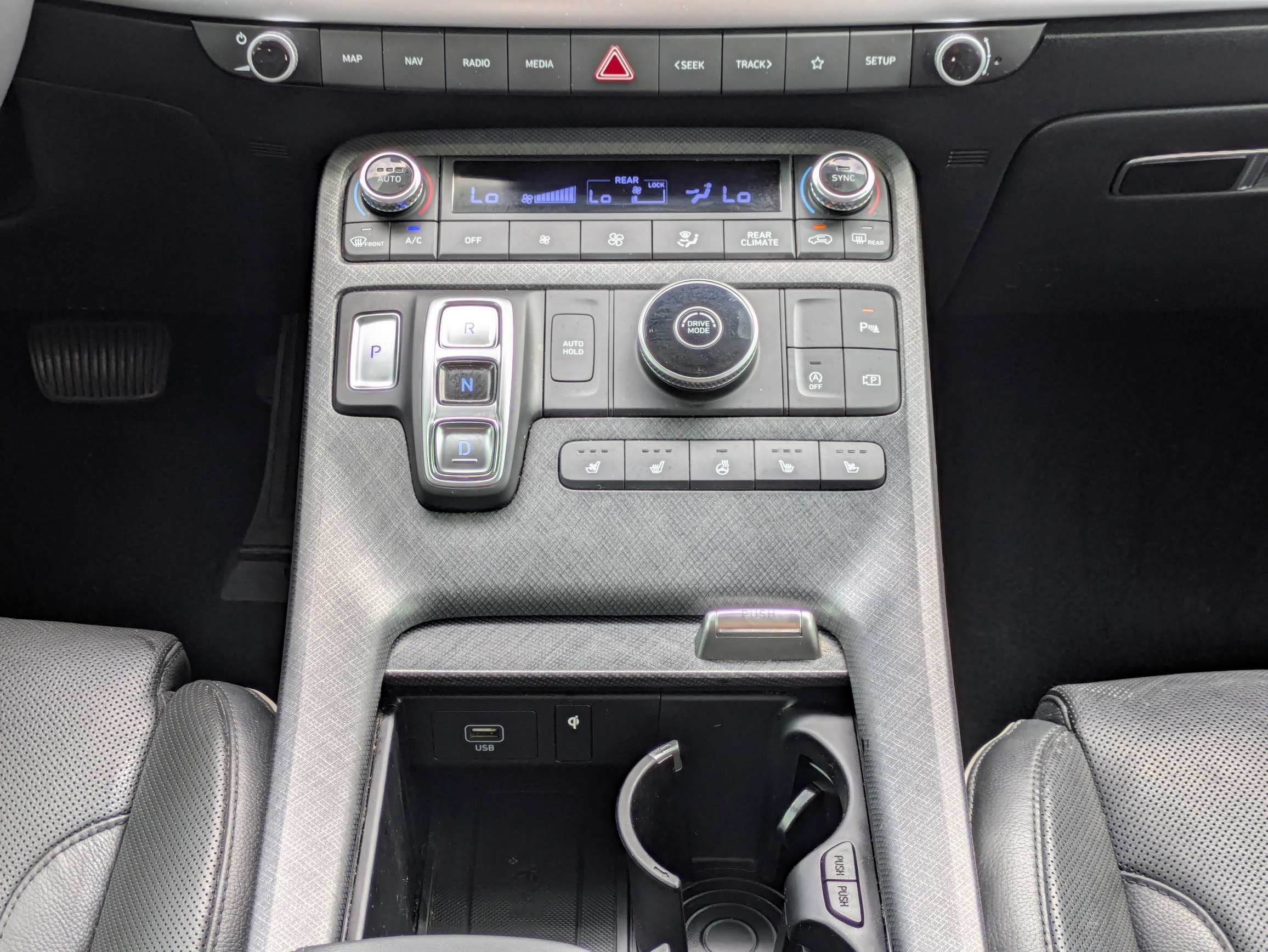 Used 2023 Hyundai Palisade Limited FWD image 25