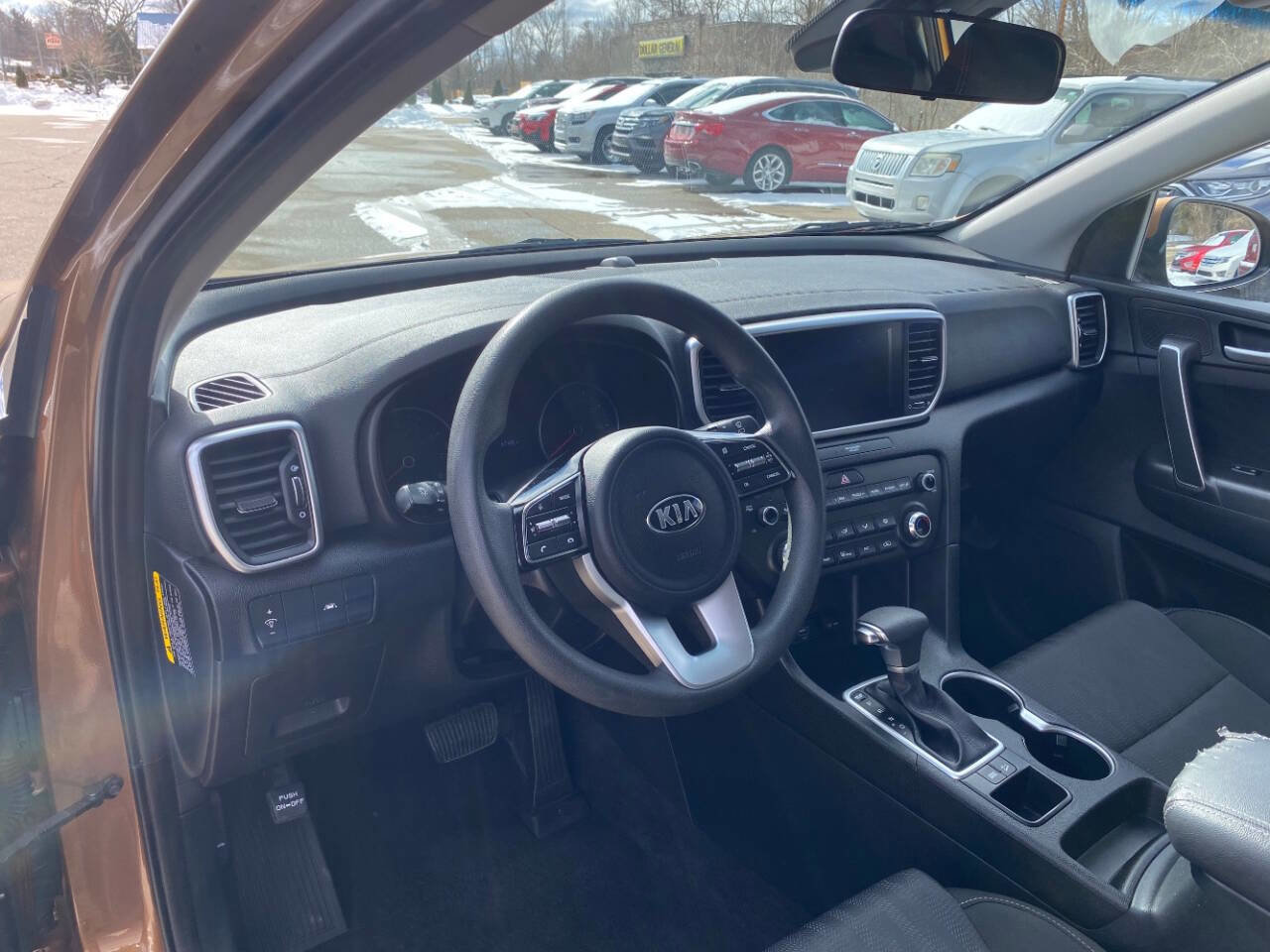 Used 2021 Kia Sportage LX image 10