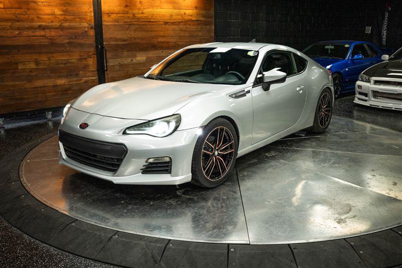 Used 2014 Subaru BRZ Premium w/ Popular Package #1B RWD image 2