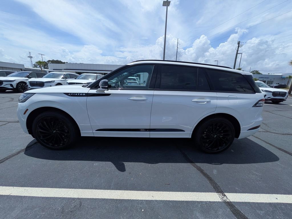 New 2026 Lincoln Aviator Reserve AWD/4WD image 7