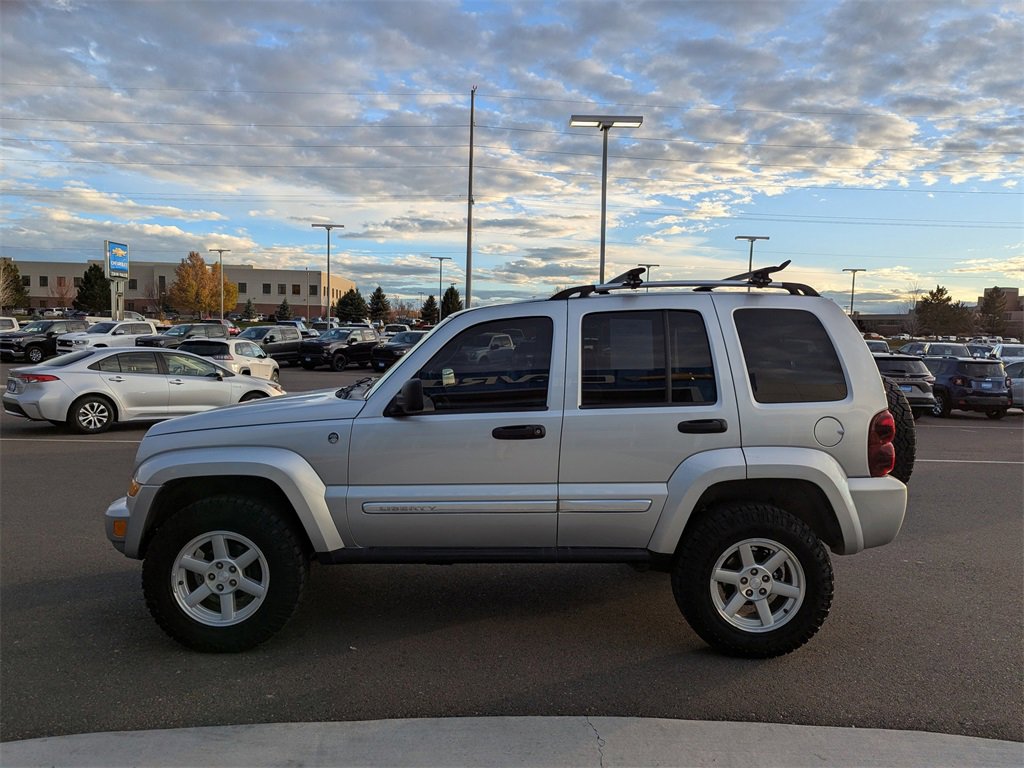 Used 2006 Jeep Liberty Limited image 9