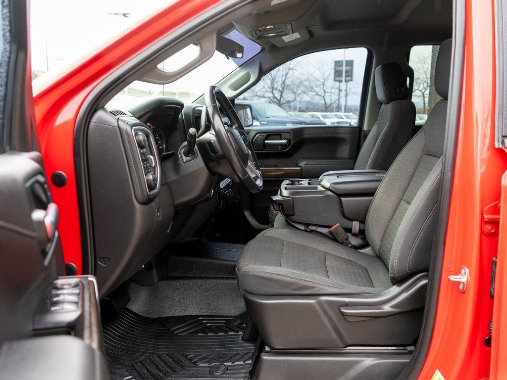 Used 2020 Chevrolet Silverado 1500 LT Trail Boss w/ Bed Protection Package image 11