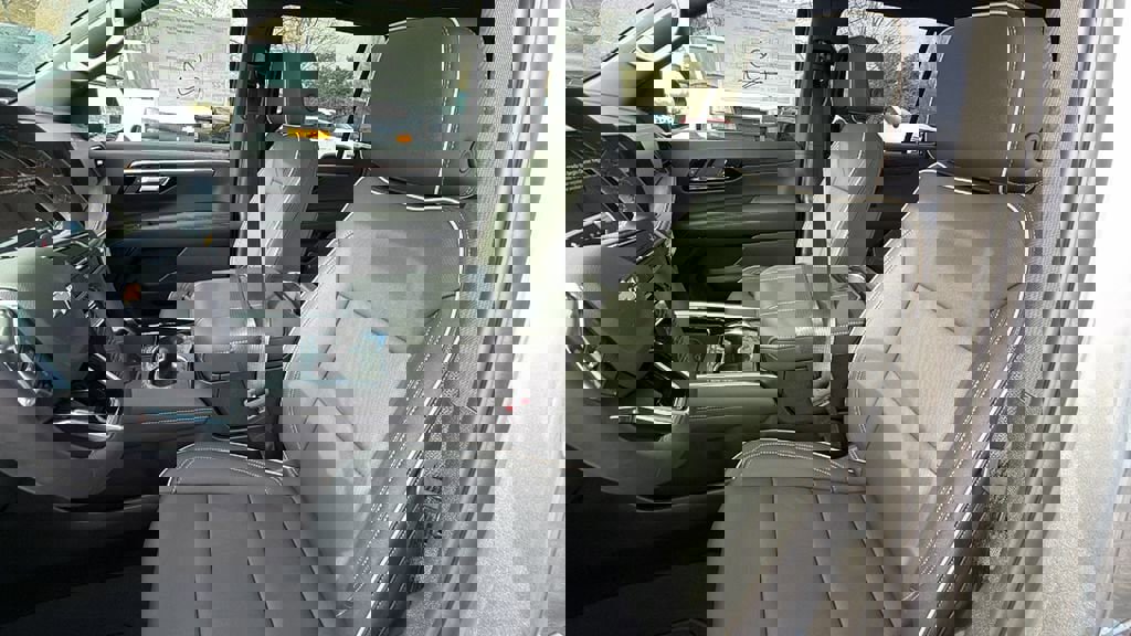 New 2026 Chevrolet Suburban Premier w/ Sun And Tow Package image 14