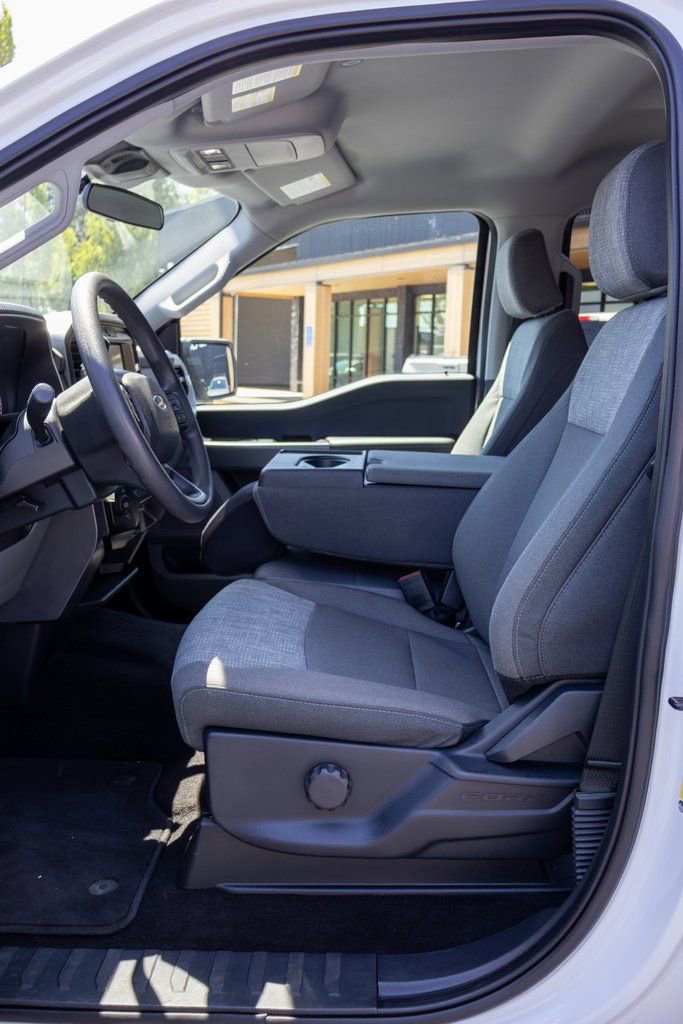 Used 2023 Ford F150 XLT w/ Trailer Tow Package image 15