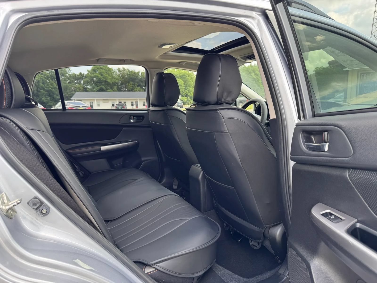 Used 2017 Subaru Crosstrek 2.0i Premium w/ Moonroof Package AWD/4WD image 20