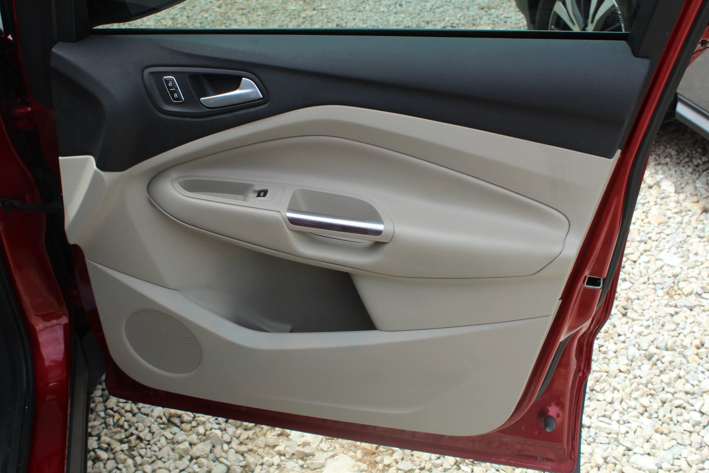 Used 2013 Ford Escape SE image 26