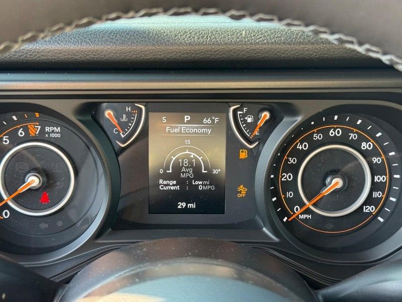 New 2026 Jeep Gladiator Sport AWD/4WD image 13