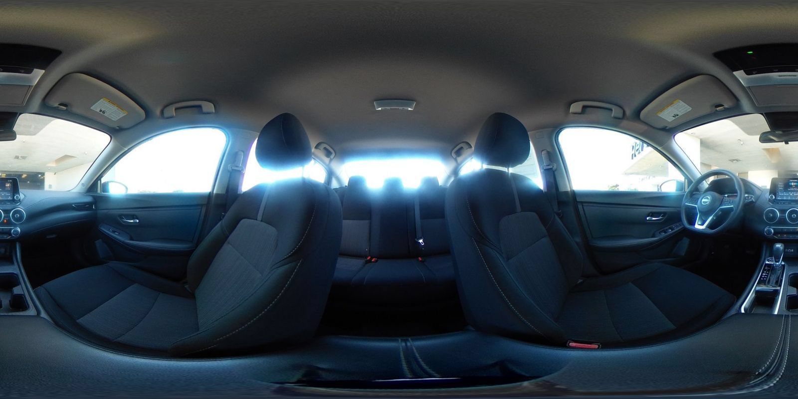 Used 2025 Nissan Sentra SV FWD image 40