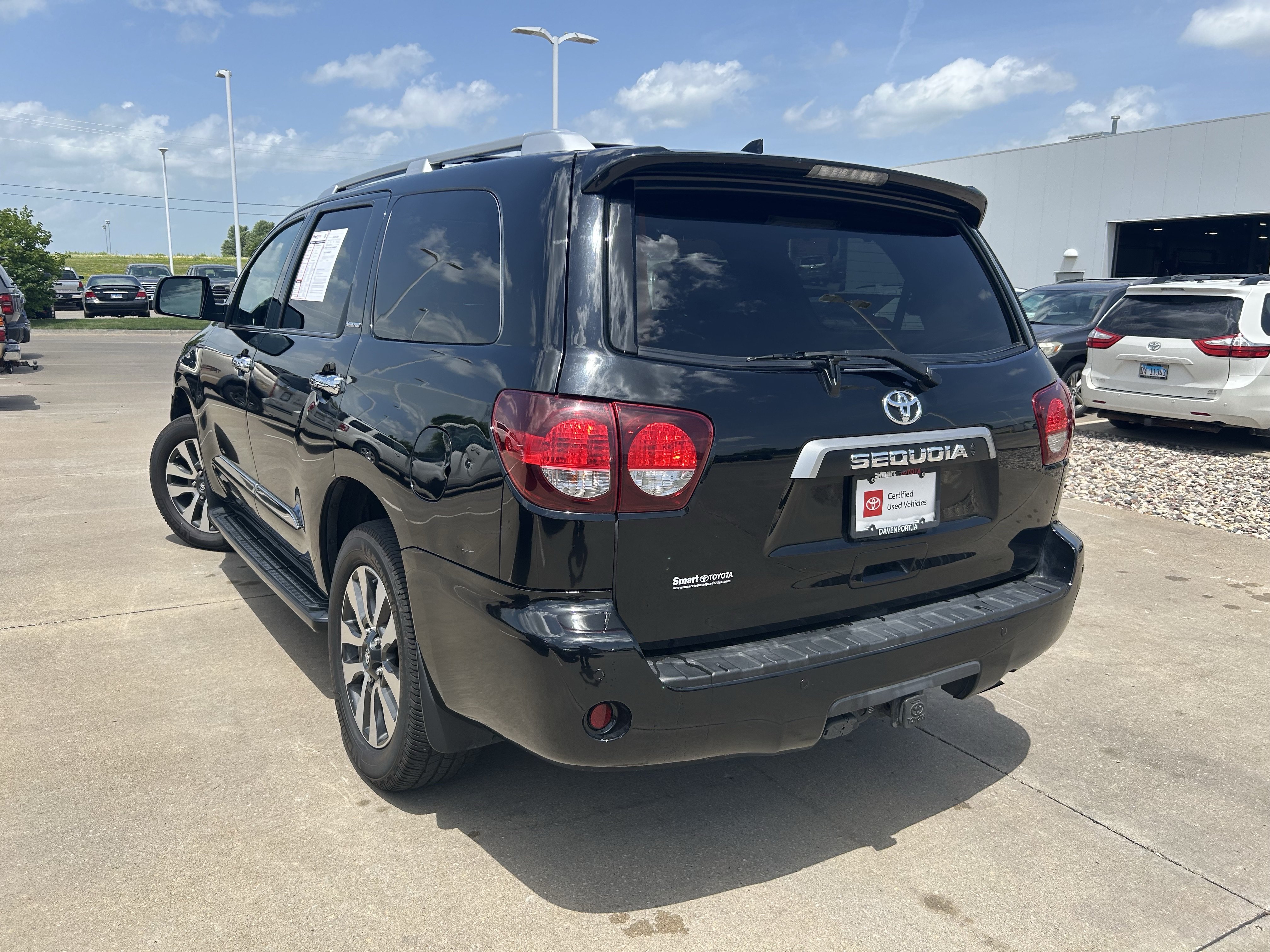 Certified 2020 Toyota Sequoia Limited w/ Safety & Convenience Package AWD/4WD image 4