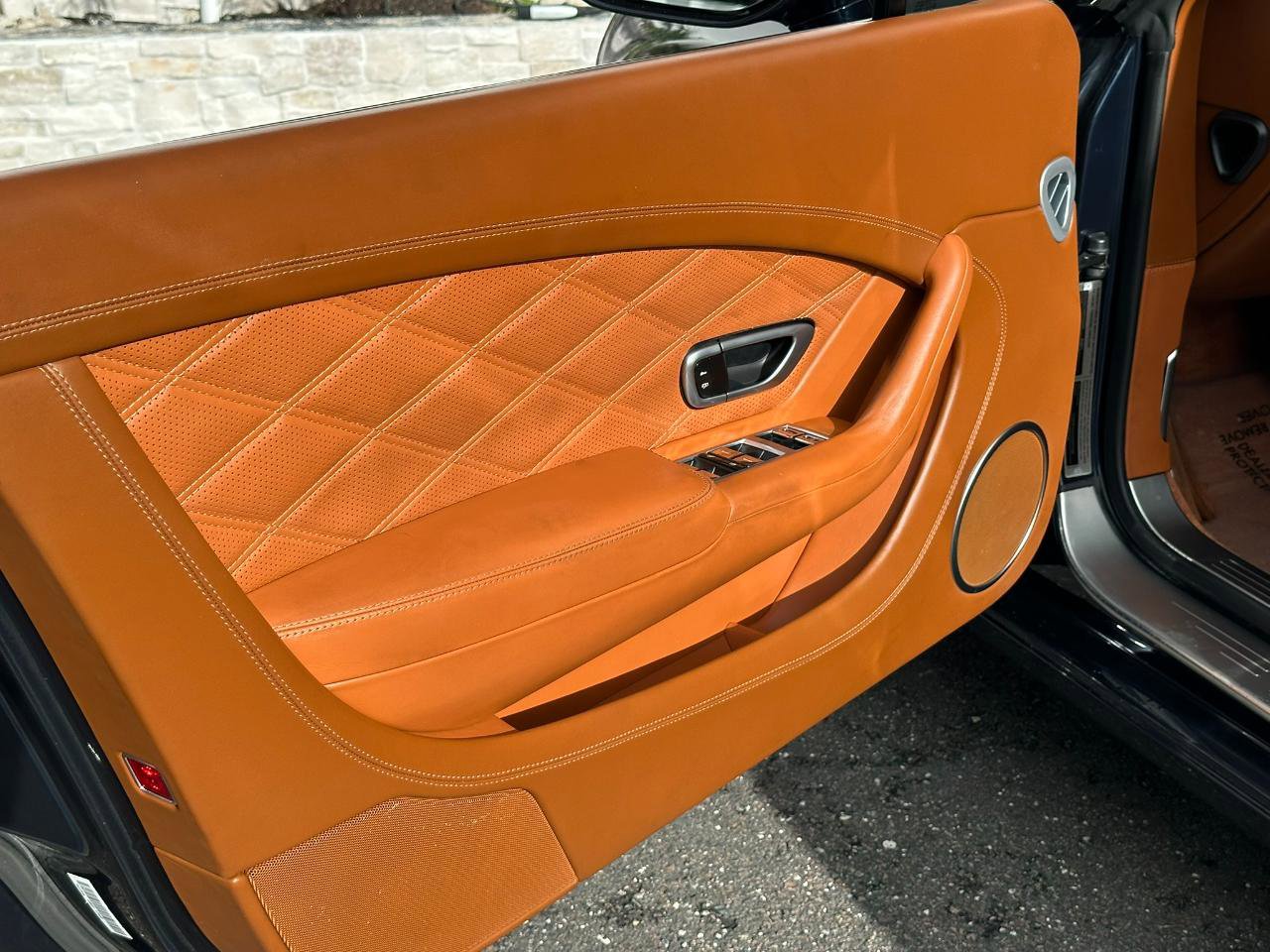 Used 2012 Bentley Continental GT AWD/4WD image 30