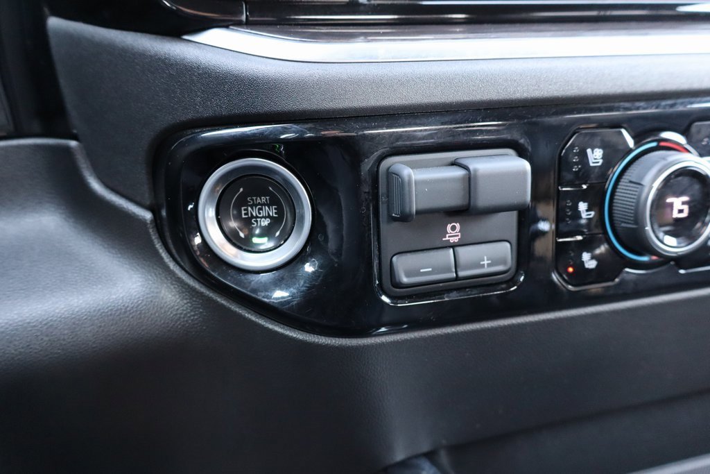 Used 2022 Chevrolet Silverado 1500 LTZ image 12