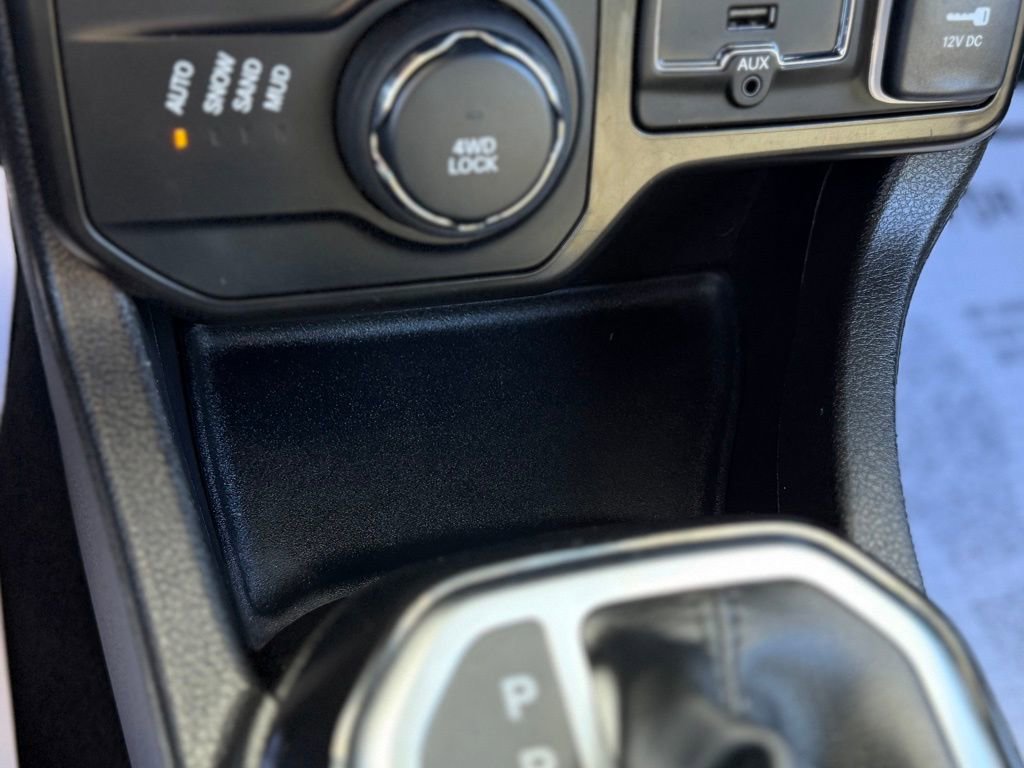 Used 2022 Jeep Renegade Altitude image 16