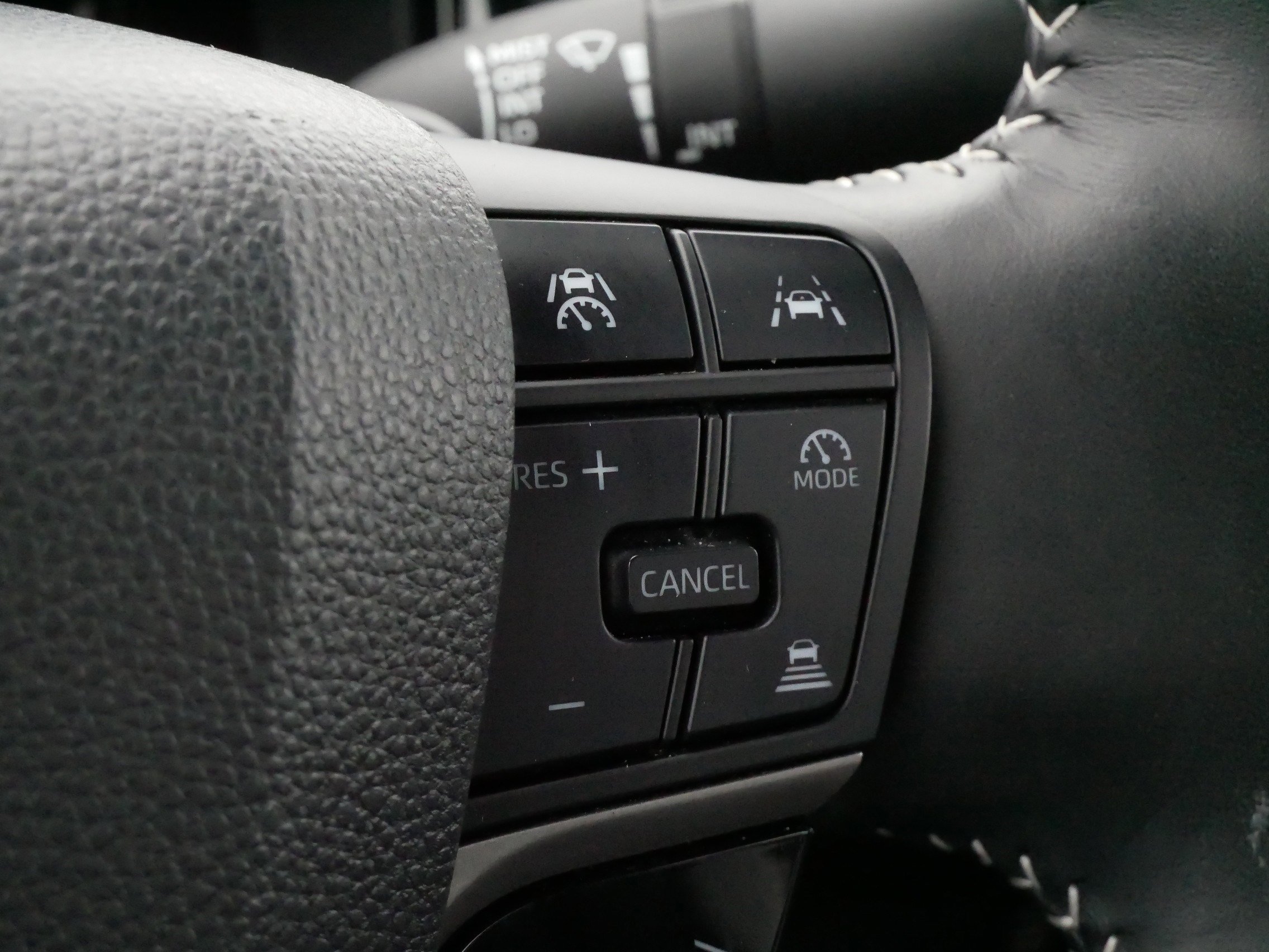 Certified 2025 Toyota Camry SE FWD image 26