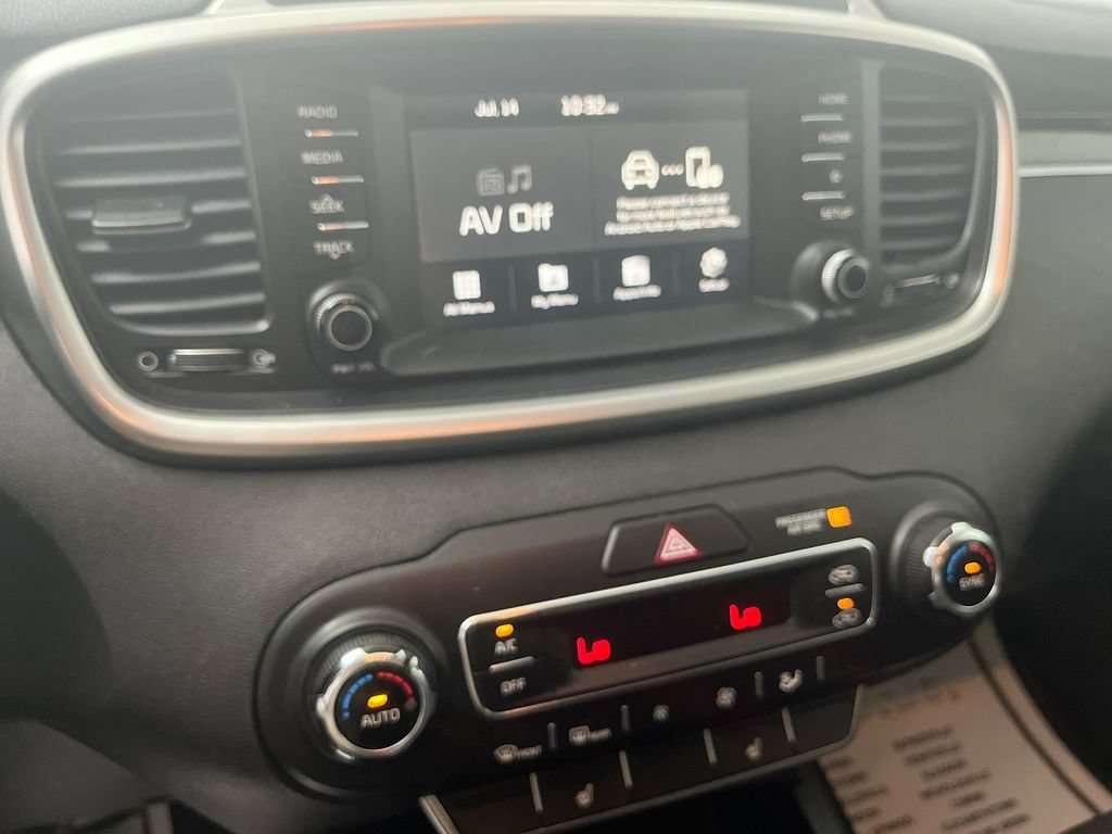 Used 2020 Kia Sorento LX w/ LX I4 Convenience Package FWD image 10