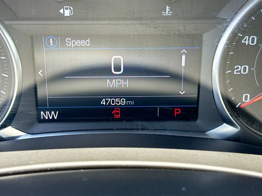 Used 2024 GMC Terrain SLE AWD/4WD image 12