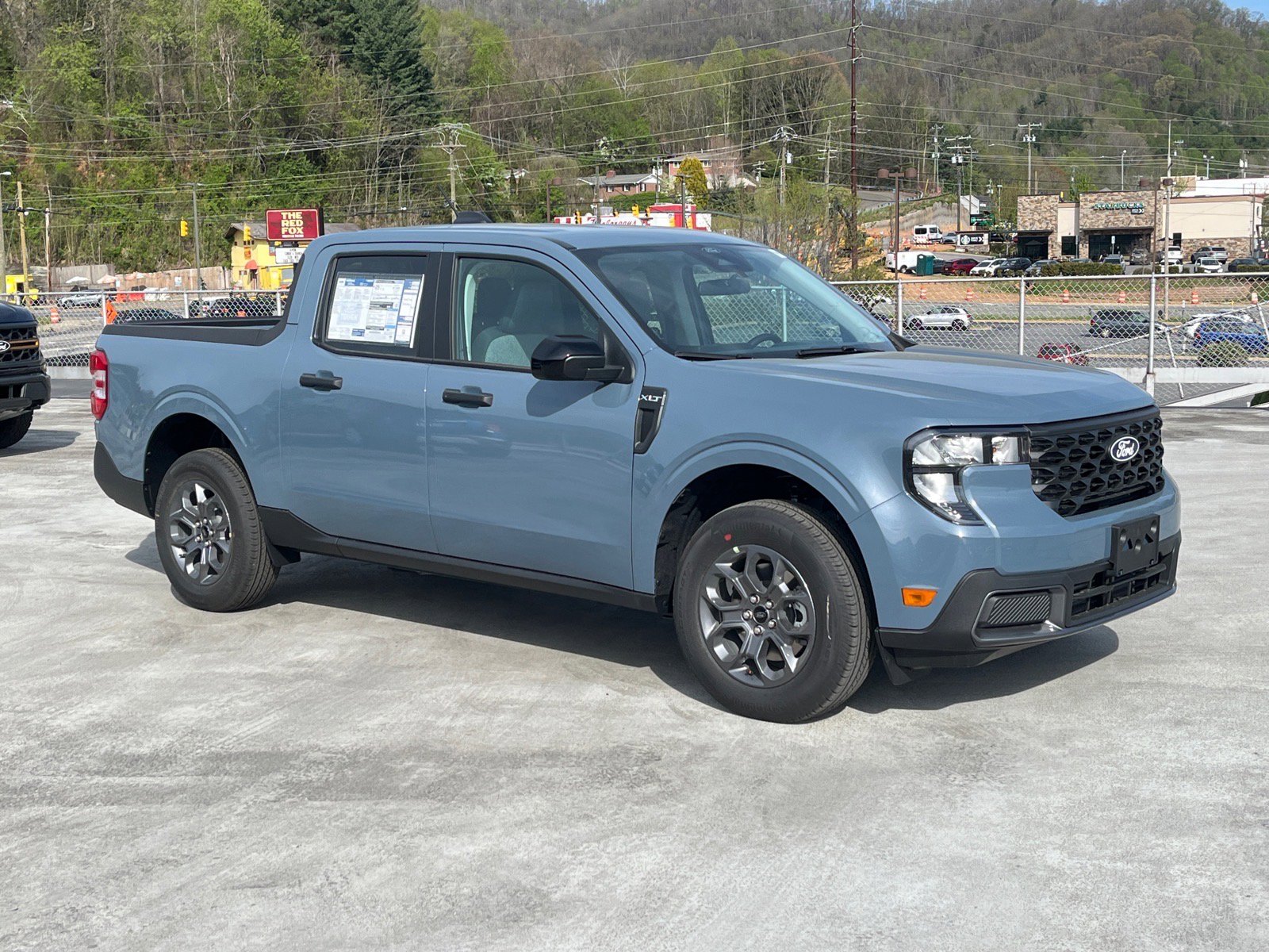 New 2026 Ford Maverick XLT image 1