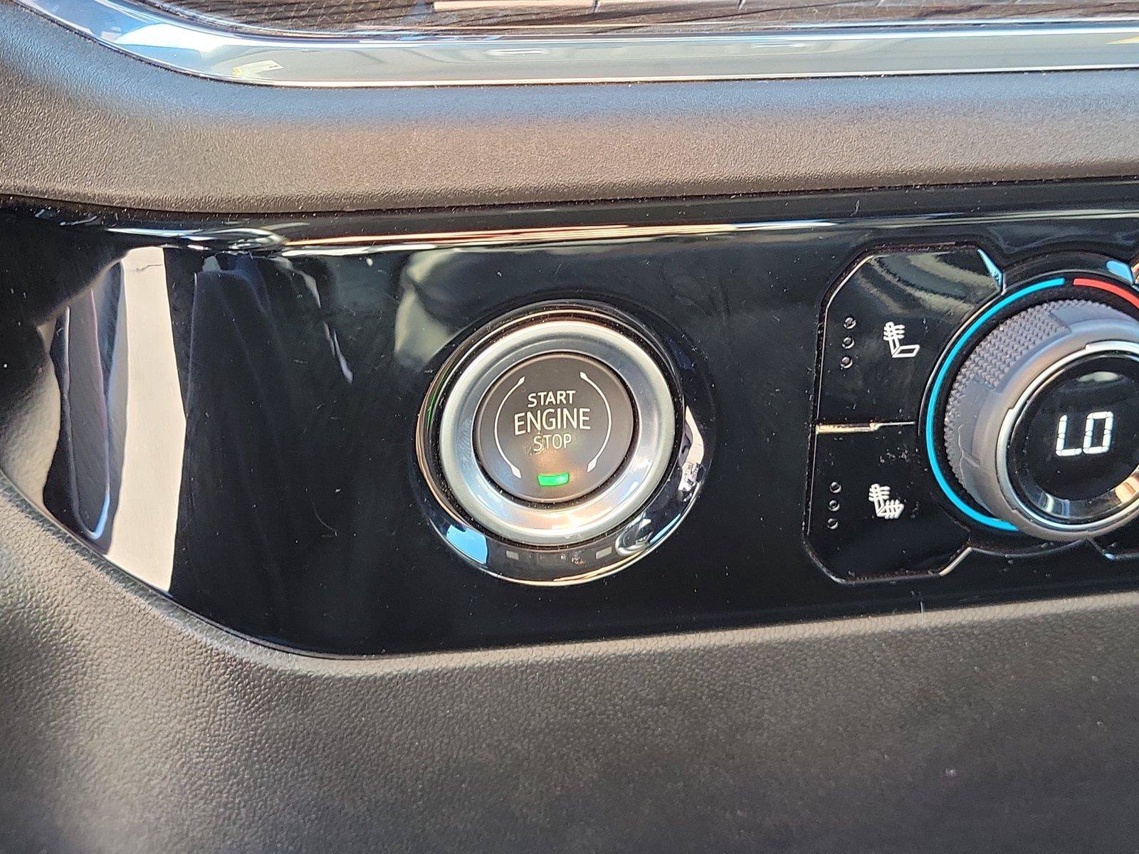 Used 2023 Chevrolet Silverado 1500 LT AWD/4WD image 29