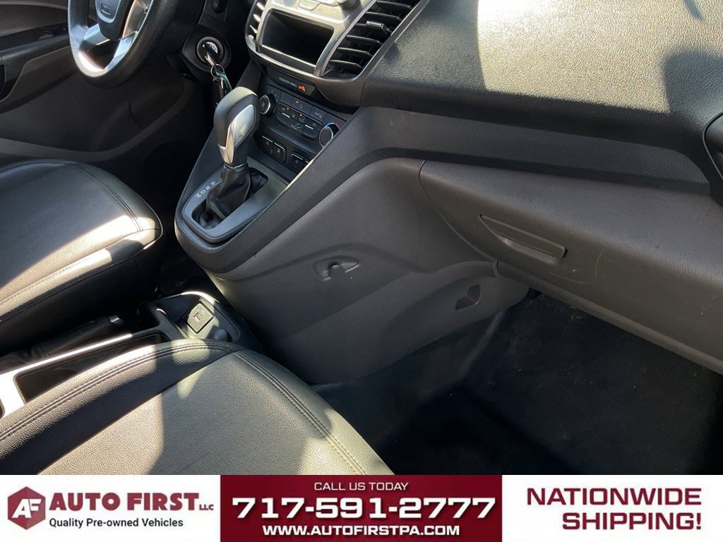 Used 2022 Ford Transit Connect XL FWD image 22