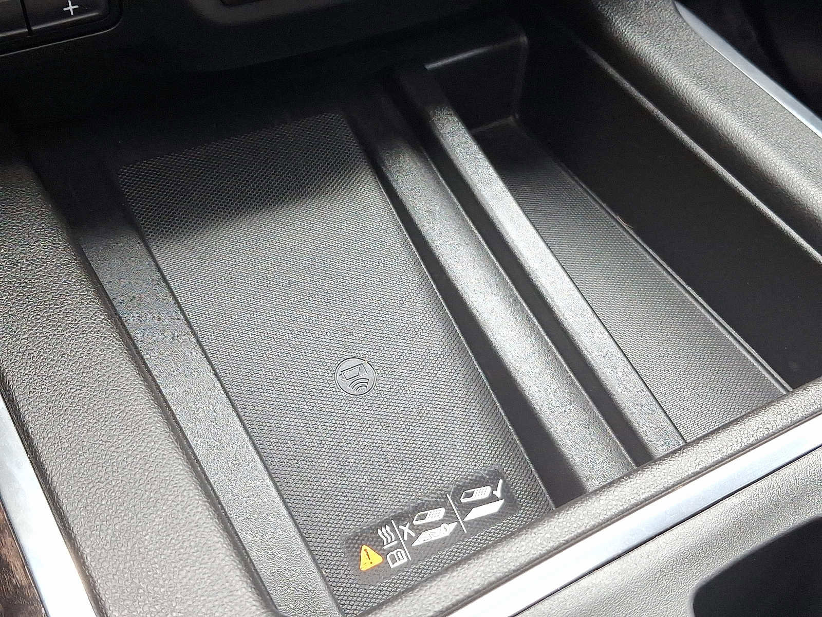 Used 2022 GMC Sierra 1500 Denali w/ Denali Reserve Package image 29