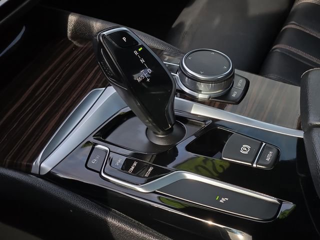 Used 2018 BMW 540i xDrive image 23