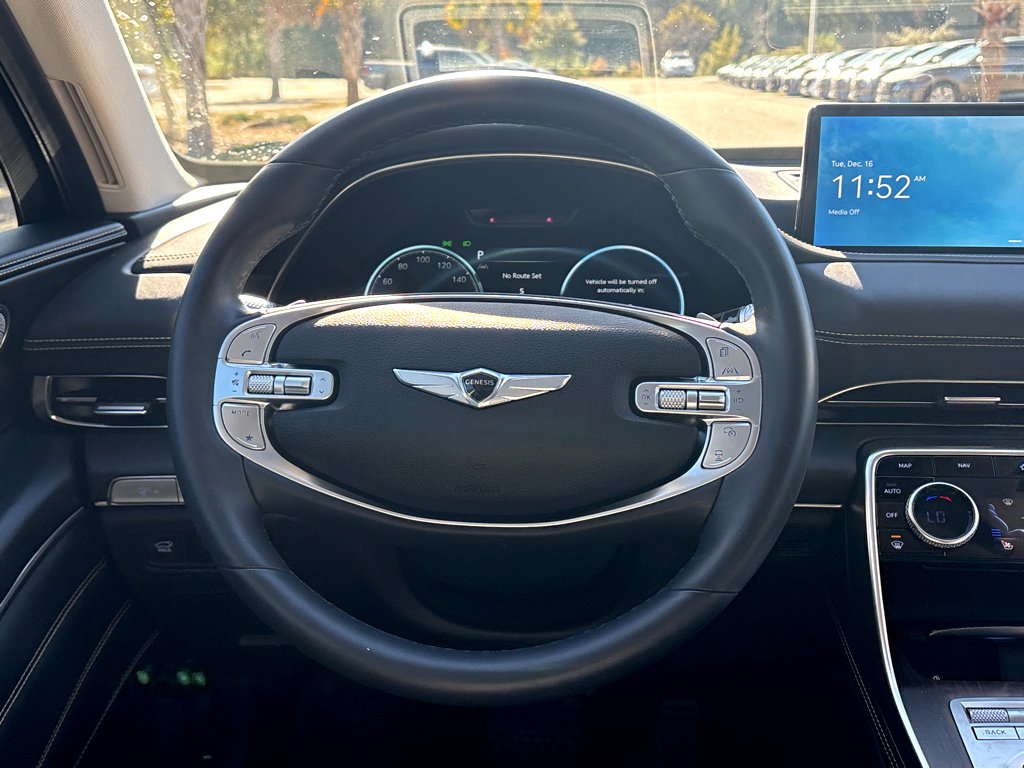 Used 2024 Genesis GV80 3.5T w/ Winter Weather Package image 18