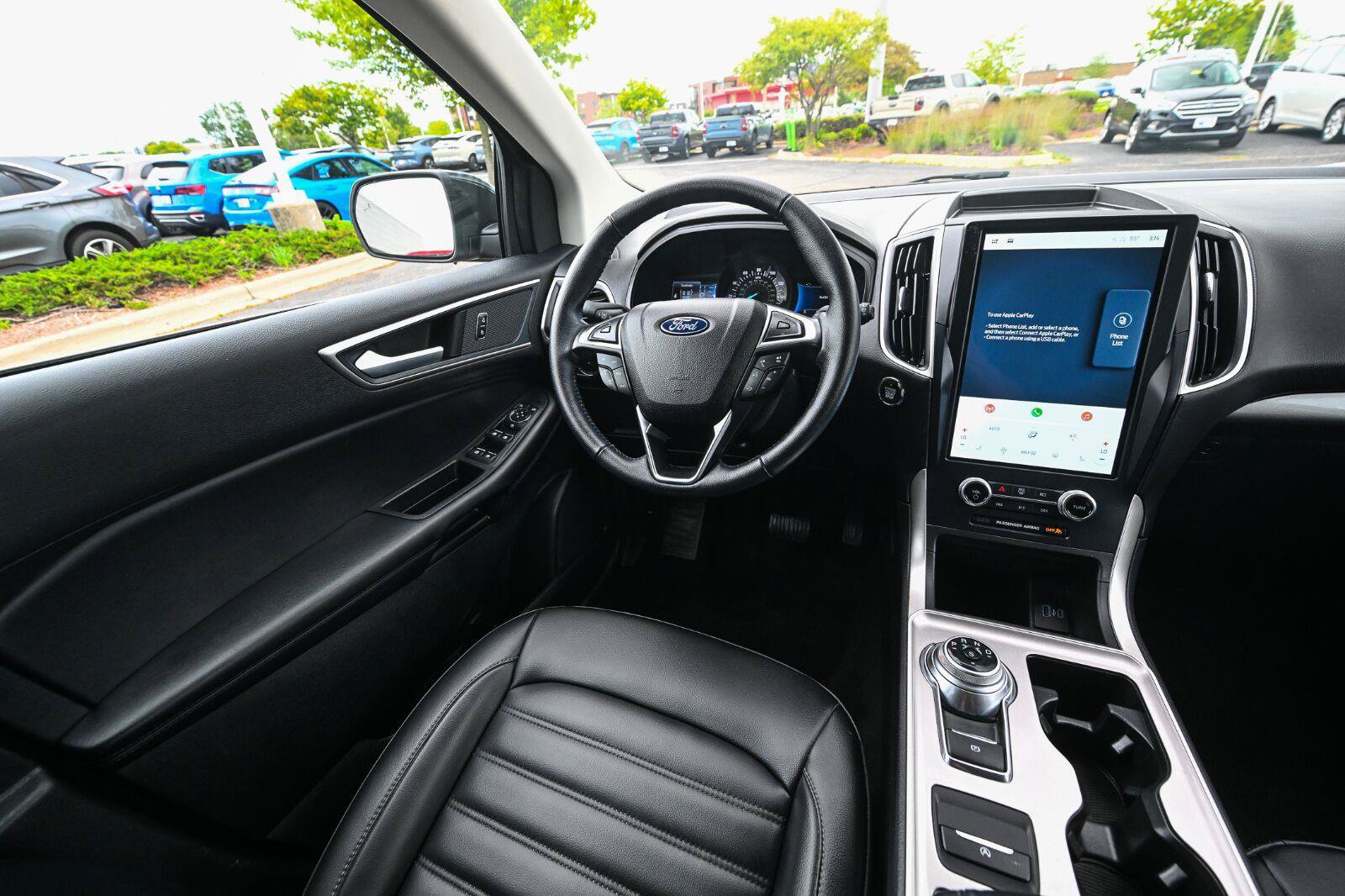 Used 2023 Ford Edge SEL AWD/4WD image 33