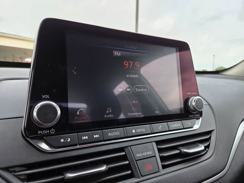 Used 2022 Nissan Altima 2.5 SV FWD image 20