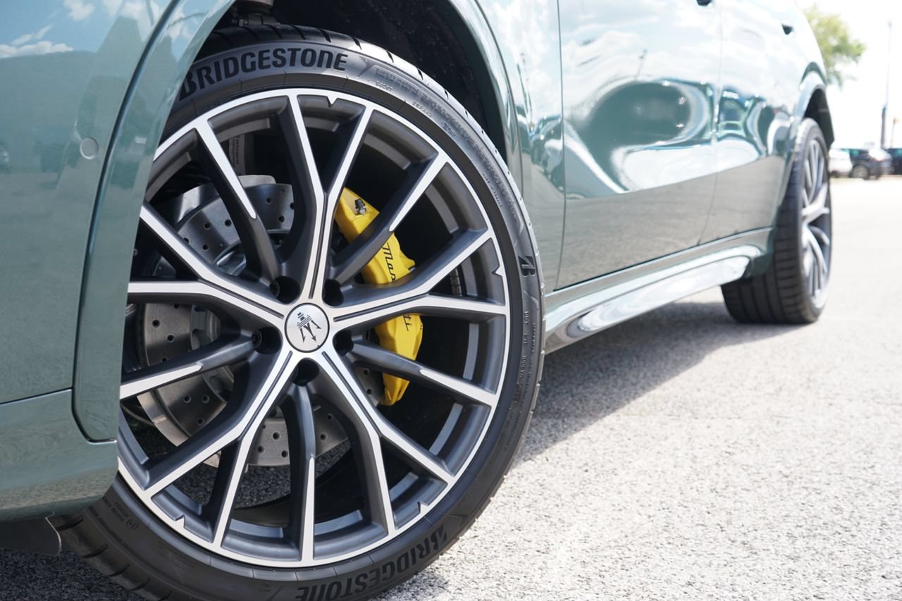 New 2026 Maserati Grecale Modena AWD/4WD image 2