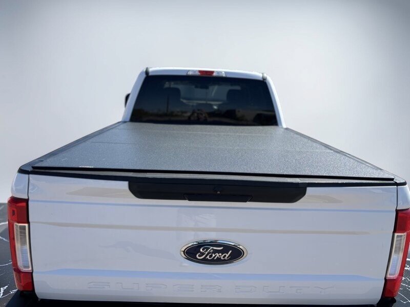 Used 2018 Ford F250 XLT AWD/4WD image 7