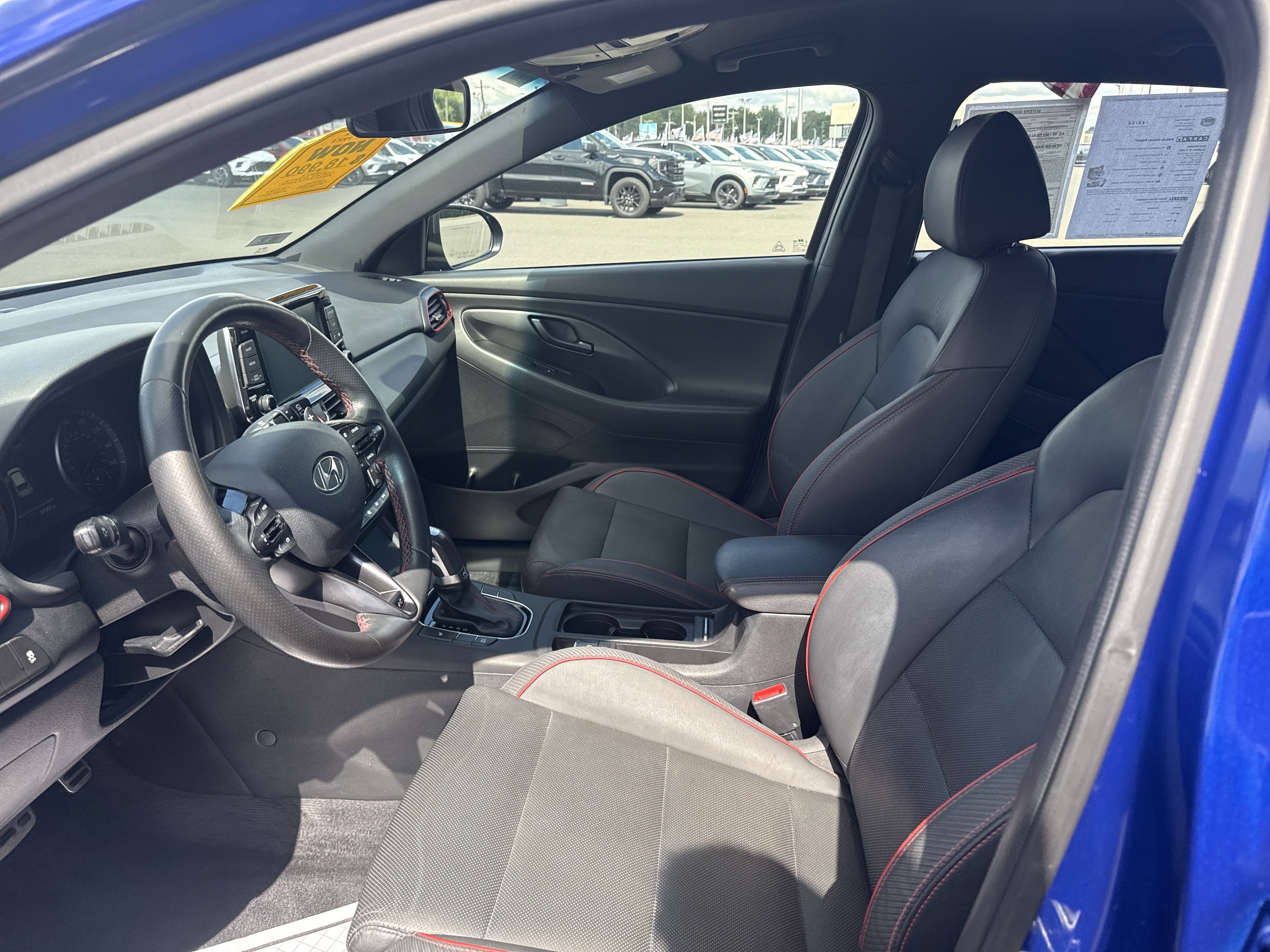 Used 2019 Hyundai Elantra GT N Line image 9