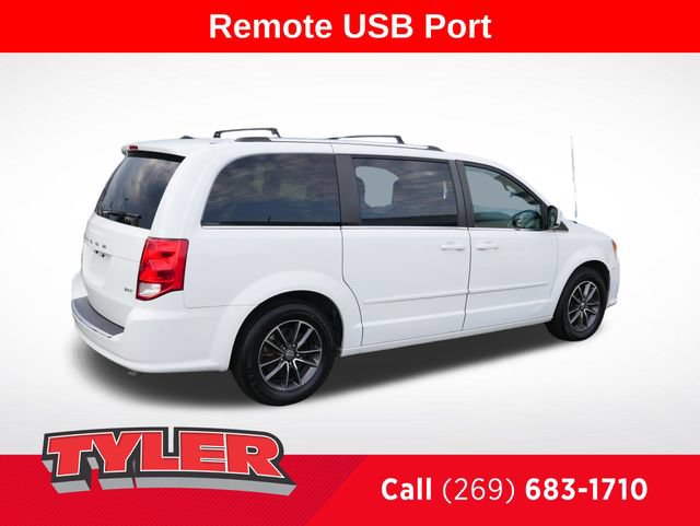 Used 2017 Dodge Grand Caravan SXT FWD image 8