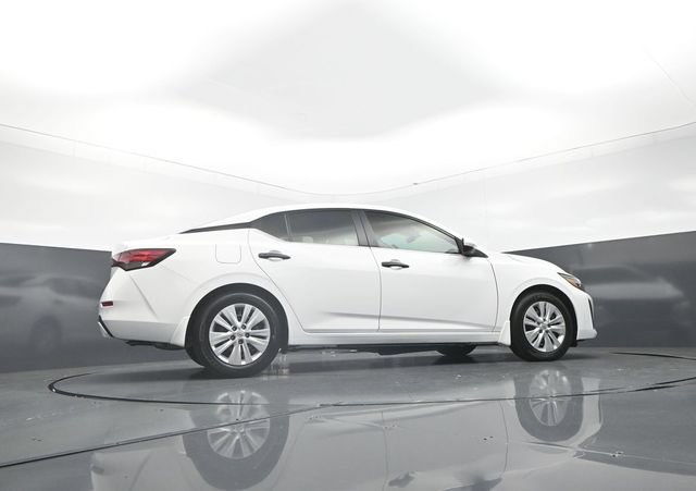 Used 2025 Nissan Sentra S w/ Lighting Package FWD image 34