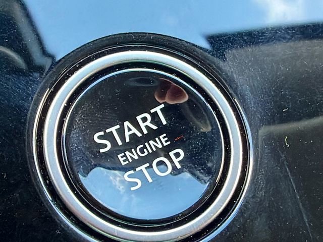 Used 2024 Land Rover Range Rover Sport SE AWD/4WD image 37
