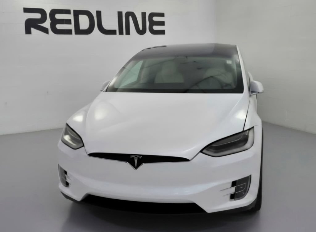 Used 2018 Tesla Model X 100D AWD/4WD image 3