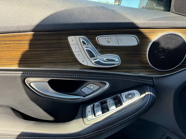 Used 2016 Mercedes-Benz C 300 Sedan image 12
