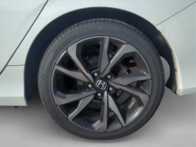 Used 2019 Honda Civic Sport image 6
